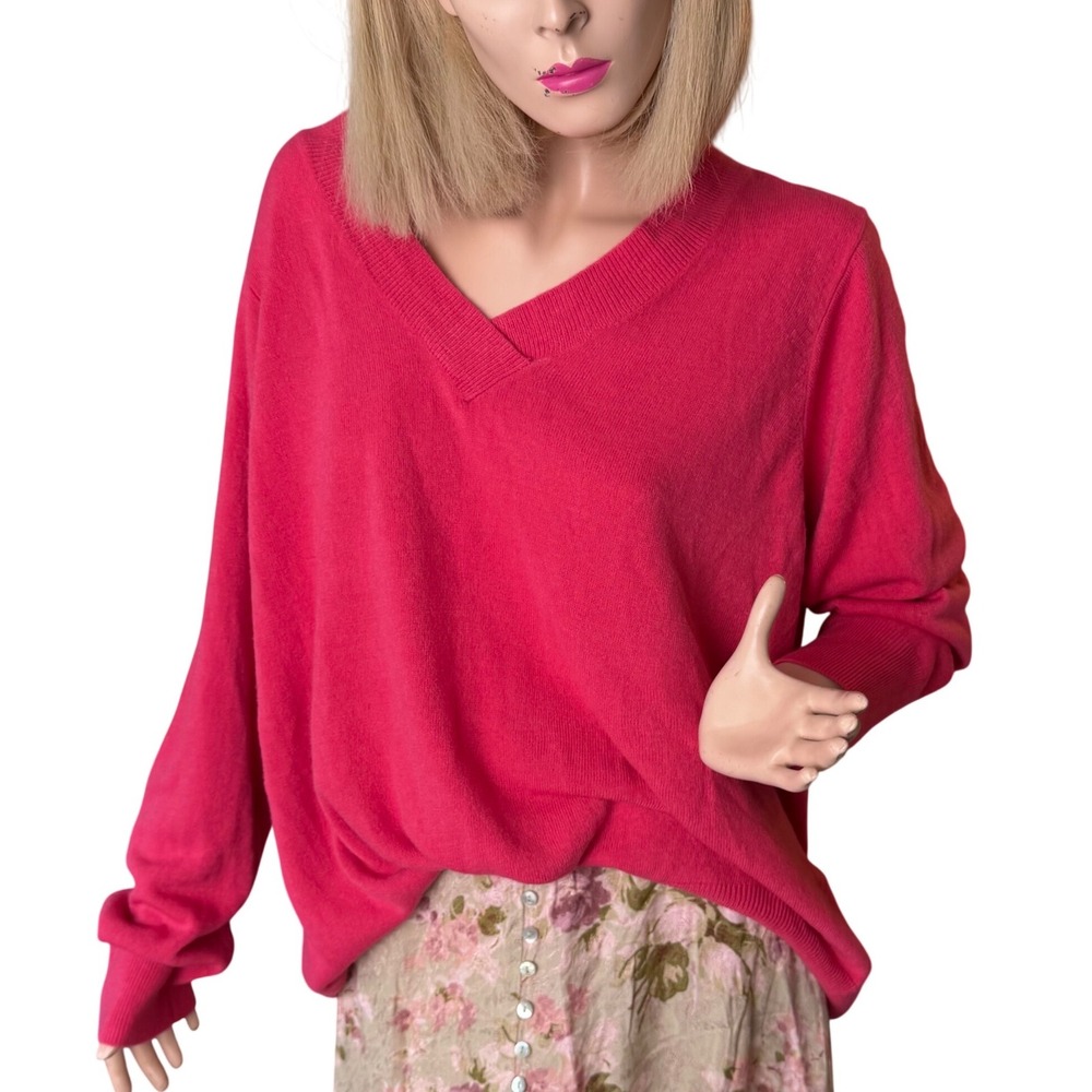 Vero par Veronique Cloutier Hot Pink V-Neck Oversized Barbiecore Sweater 2X